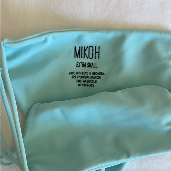 Mikoh "Lanai Loop Side Bottom" - Picture 3 of 3